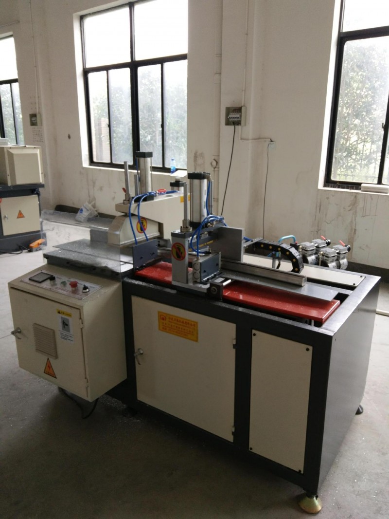 厂家CNC405HM宁波数控切割锯床 380V切铝机